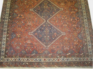 Shiraz Persian, circa 1925, antique. Collector's item, Size: 420 x 270 (cm) 13' 9" x 8' 10"  carpet ID: P-6259 
vegetable dyes, the black color is oxidized, the knots are hand  ...