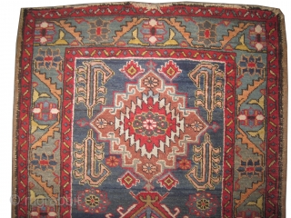 Heriz Persian circa 1915 antique, collector's item, Size: 134 x 82 (cm) 4' 5" x 2' 8" 
 carept ID: K-4138
the knots are hand spun wool, vegetable dyes, the black color is  ...