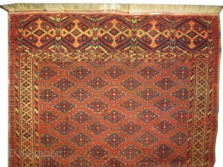 
Yemouth Turkmen knotted circa in 1905 antique, collector's item. Size: 130 x 105 (cm) 4' 3" x 3' 5"  carpet ID: E-284
High pile, in good condition, soft and high standard quality.



A  ...