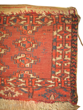 Tekke Turkmen knotted circa 1870 antique, collectors item, 24 x 77 cm, ID: BC-2
Vegetable dyes, the black knots are oxidized, the knots are hand spun lamb wool, high standard quality, up part  ...