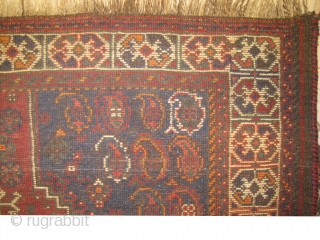 Shiraz Persian, circa 1915 antique, size: 88 x 146 cm,  carpet ID: BDI-9
The black color is oxidized, the knots are hand spun wool, the warp and the weft threads are 100%  ...