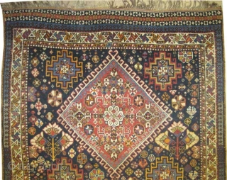 Shiraz Persian, circa 1900 antique. Collector's item, Size: 255 x 144 (cm) 8' 4" x 4' 9"  carpet ID: E-497
vegetable dyes, the black color is oxidized, the knots are hand spun  ...