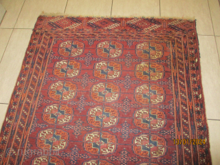 Tekke Turkmen, knotted circa 1910 antique, 96 x 133 cm, ID: HM-11
                     