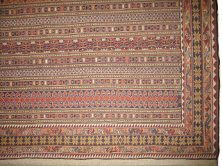 Afshar kilim Persian, semi antique, 206 x 286 cm, ID: LUB-17
Very finely woven with vegetable dyes, in perfect condition.