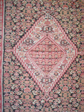 

Senneh kilim Persain, woven circa 1890 antique, collectors item, 128 x 196 cm, ID: A-943
Vegetable dyes, the weft threads are hand spun wool, both sides are usable, very finely woven with hand  ...