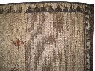 
Gabbeh Nomad Persian, circa 1910 antique. Collector's item, Size: 272 x 133 (cm) 8' 11" x 4' 4"  carpet ID: K-4162
the black color is oxidized, the knots are hand spun lamb  ...