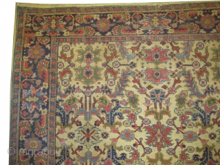 

	

Bakshaish Heriz Persian knotted circa in 1925 semi antique, 286 x 224 (cm) 9' 5" x 7' 4"  carpet ID: P-2605
In good condition, the background color is soft yellow, the surrounded  ...