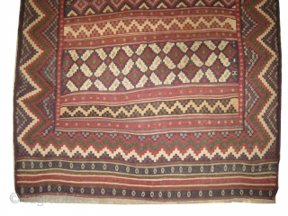 Afshar kelim circa 1905, antique, collectors item, Size: 160 x 232cm, Carpet ID: ROB-3
Vegetable dyes, based on wool threads, perfect condition, the warp and the weft threads are hand spun wool.  