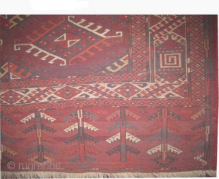 Yemouth Turkmen Dyrnak design  antique. Size: 370 x 216 (cm) 12' 2" x 7' 1" 
 carpet ID: P-5073
Vegetable dyes, the black color is oxidized, the warp and the weft threads  ...