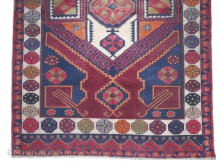 
Karapinar Turkish knotted circa in 1935 semi antique, 134 x 200cm, carpet ID: MAM-15
The knots, the warp and the weft threads are wool, minor places at the border are slightly used, in  ...