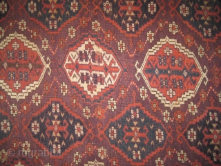 

Tschaudor Turkmen knotted 19th century, collectors item, 368 x 225 cm  carpet ID: P-4474
High pile, three big holes to be repaired, the knots are hand spun wool, the brown knots are  ...