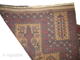 
Belutch prayer rug, knotted circa 1925, semi antique, collectors item, 83 x 126 cm, Carpet ID: BRDI-62
The knots, the warp and the weft threads are hand spun wool. The selvages are woven  ...