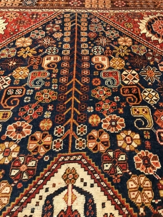 Rug# 8467J, Late 19th C Qashqai in immaculate condition. no holes or bald areas. Pile is low but not threadebare. 
size; 248x158 cm
free pick up in Melbourne or shipping within Australia can  ...