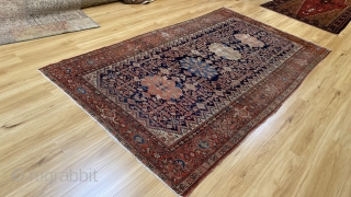 Rug# 1001JD, Antique Malayer, c.1900, Persia, size 302x166 cm
Reasonably in good condition, very much in its original condition, no holes or tears, some usual and acceptable wear areas(as the photos show). Free  ...