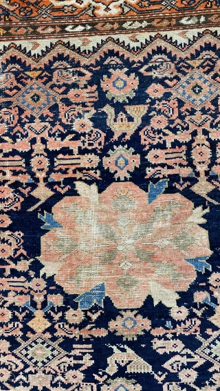 Rug# 1001JD, Antique Malayer, c.1900, Persia, size 302x166 cm
Reasonably in good condition, very much in its original condition, no holes or tears, some usual and acceptable wear areas(as the photos show). Free  ...