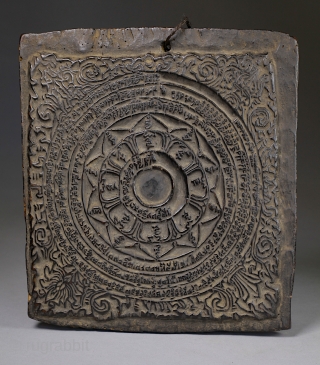 Antique Tibetan mantra printing block, 19th century.
26 x 23 cm
                       