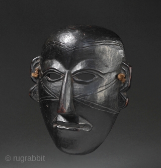 Yak dance mask,
Arunachal Pradesh, India or Eastern Bhutan.
Height: 23,5 cm / 9,2 inches                    