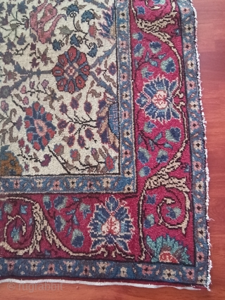 Antique Kayseri Turkish rug.
Material :wool on wool
Size: 170 cm * 120 cm
FedEx shipping worldwide. Please contact me for more details.             