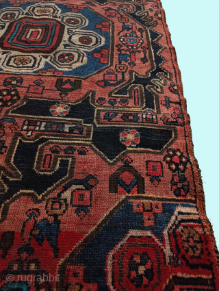 Antique Boroujerd collectible rug
vegetable color dye
180*115 cm ; 5.9*3.77 ft
FedEx shipping worldwide from Turkey
Please contact irajalvanian13@gmail.com
                 