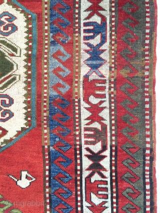 EN

Description and origin: Caucasian carpet with traditional "Lori Pambak" design. The central field and part of the fringes have been completely restored.

Dimensions: approx. 221 cm x 164 cm

Age: around 100 years

Condition: overall  ...