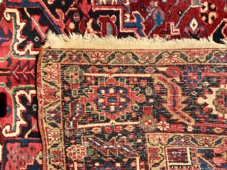 Description and origin: large Heriz carpet.

Dimension: appr. 354 cm x 274 cm.

Age: appr. 90 years.

Condition: overall good condition, some parts with low pile (see pictures).        