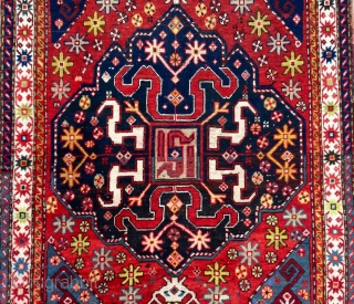 Origin and description: Karabagh rug, family of design "Chondzoresk", with one blue hexagonal medallion, the main white border with star chain design.

Dimensions: 207 cm x 134 cm.

Age: around 100 years.

Condition: overall very  ...