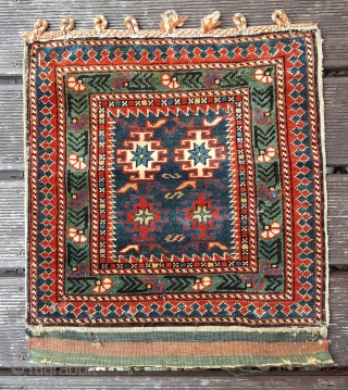 Kuba Tschi Tschi /Chi Chi bag face, Cuacasus, 2nd half 19th century, about 50 x 46 cm. Good condition, one minor moth damage. It is the second part of the chi chi  ...