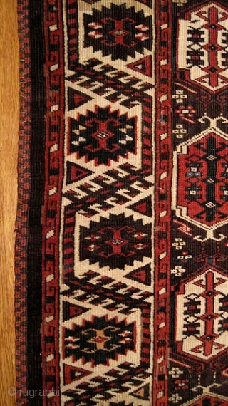 Chodor Ertman Gul Main Carpet

A very nice piece, with evenly low pile, nice natural colors, very floppy handle.  Original selvedges.  It has some foldwear in the middle from being stored,  ...