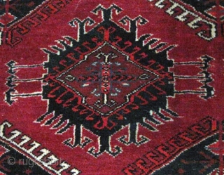 Yomud Eagle Gul 3 Carpet

An unusual rug that probably dates in the twentieth century, although the style is usually much earlier.  One synthetic bright red; don't think there are others, but  ...