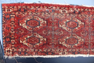 SOLD!! This Tekke six gul torba is beautifully drawn and very old, easily c. 1850. It measures 42" X 15" and has 13 kpi horizontal and 22 vertical, 286 kpi. It has  ...