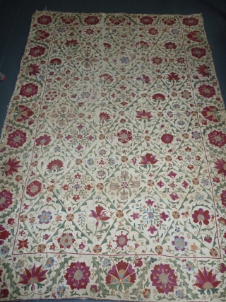 Lovely fine antique Kermina susani, large variety of colours including apricot, all done in fine chain stitch, beautiful variations in the motives, 229 x 158 cm, 90.1 x 62.2 inch. just in,  ...