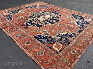 Antique persian Serapi rug 9x12                            