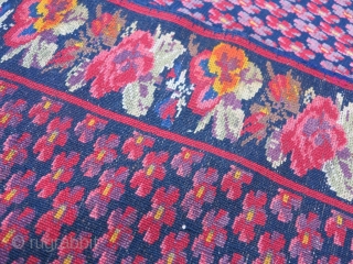 A very fine Kuba Zeikhur all over design. Unusual and rare size. Very decorative and elegant. Mint condition. size: m.2.30 x 1.169 p.o.r.          