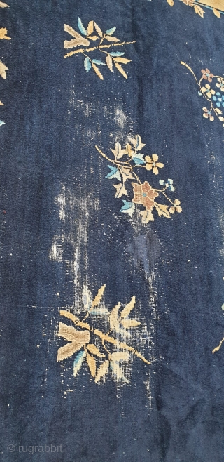 316 x 244 cm Antique Peking rug in fair condition. Washed
First quarter XX tha century. More info and pictures on request.
Thanks for your attention to my carpets' inventory.
From lake of COMO, regards.  ...