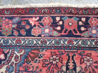 213 x 133 cm Borchalou in very good condition
Fine knot and beautiful dyes for this carpet.ne.
Full pile for this one.
More info and photos on request.
All the best from lake of COMO !
MAURICE  ...