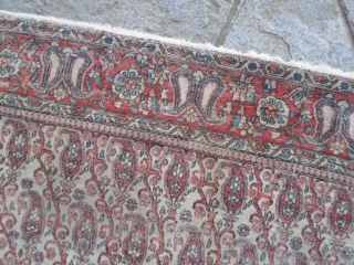 Antique Isfahan botteh (Maybe a Teheran) fair condition.
193 x 137 are the measurements. All original, this carpet
has not been restored. 
More info and photos on request.
VENDUTO !
THANKS a lot!  SOLD   ...