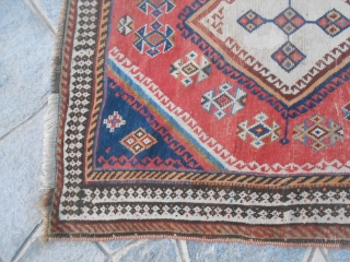 Oriental carpet Lory ancien with size cm. 221 x 131 cm
Good condition. Some old repairs. Original piece from
region of FARS. All wool and natural dyes.
Please ask for more info, photos oder query.
WARM  ...