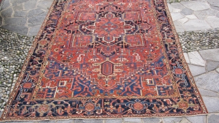 Size m. 3,57 x 2,61 antique Karadjeh Azeri persian carpet
IN very, very good condition. Full pile without damages,
restors or repils, and original ends and borders.
More info and photos on request! 
IT Has  ...