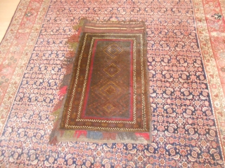 111 X 63 CM
old BELOUCH BAG-GRAIN IN PERFECT CONDITION
WOOL ON WOOL 
I HAVE A LOT OF THESE BAG-GRAINS(BALISHT)
OLD CARPET (TURKMEN / BELOUCH TRIBE), MORE
OF 200 PIECES IN MY INVENTORY.
SADDLE BAGS, DOUBLE BAGS,  ...