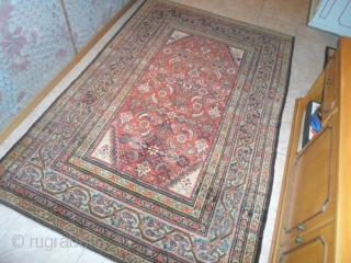 Antique persian carpet knotted around the 
district of Melayer (maybe a Saraband). 
In very good condition - has been washed and 
it's ready for use. All full pile and with 
beautiful colors.  ...