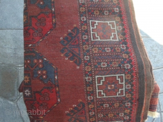 309 x 218 cm Antique Turkmen Emirati of Boukhara Ersari tribe. In very good condition
for the age. End XIXth century. Wool on wool and red with rubia tinctorun. 
The carpet has been  ...