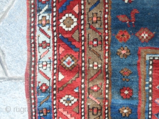 258x160 cm Antique KAZAKH >(Maybe a Borchalu).Very, very good condition.
Washed and ready for domestic use. Wool on wool and natural dyes.
More info or pictures on request. TY for your attention.
All the best  ...