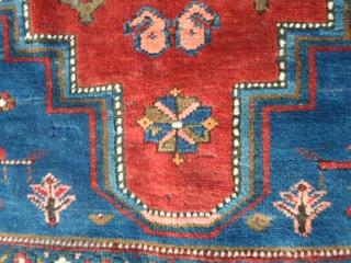 258x160 cm Antique KAZAKH >(Maybe a Borchalu).Very, very good condition.
Washed and ready for domestic use. Wool on wool and natural dyes.
More info or pictures on request. TY for your attention.
All the best  ...