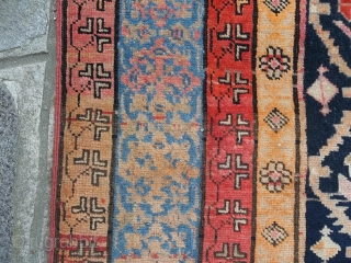 146 x 96 cm is the size of this antique prayer carpet knotted in CAUCASUS district of KARABAKH. Very, very good condition and original pattern and colors.

Other photos on request.
Warm regards from  ...