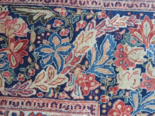 Antico SARUK=antique sarough in very good condition. Washed and ready for the domestic use. Full pile, any problem for this one. Big size, palace carpet 444 x 301 cm.
Shiny wool and beautiful  ...