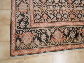 245 x 176  cm is the size of this KARABAGH.
Antique CAUCASUS Karabagh heraty in very good condition.
Fine knot for this piece antique.
Other info or photos of this antique piece on requet.

WARM  ...