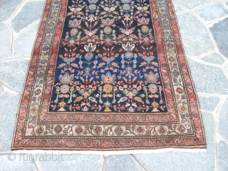 Size:   cm  505 x 103  cm
A Persian Malayer runner in perfect condition.
Original colors and full pile for this carpet.
All original, any restors, repils or damages.
Central persian carpet knotted  ...