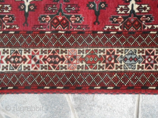 Beautiful piece very old Turkmen Youmud tribe. In very good condition. Shiny wool and
soft pile. Size cm. 320 x 204 cm. Other photos on request.
Good look !  ==== THANKS    ...
