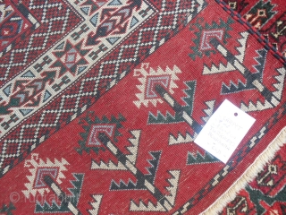 Beautiful piece very old Turkmen Youmud tribe. In very good condition. Shiny wool and
soft pile. Size cm. 320 x 204 cm. Other photos on request.
Good look !  ==== THANKS    ...