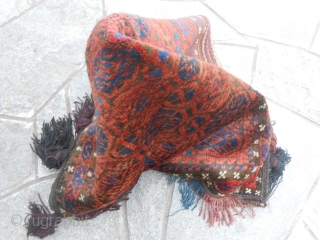 121 x 70 cm
OLD AFGHAN Belouch balisht
Shiny and soft wool for this Balouch.
In very good condition = Washed.
All complete.

GREETING from Lake of COMO          